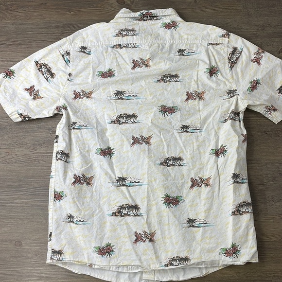 Etnies Men’s White Yellow Hawaiian Tropical Button Up Collared Short Shirt sz XL - Picture 8 of 10